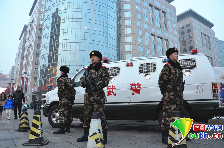 探访“两会”住地：武警安保全面启动