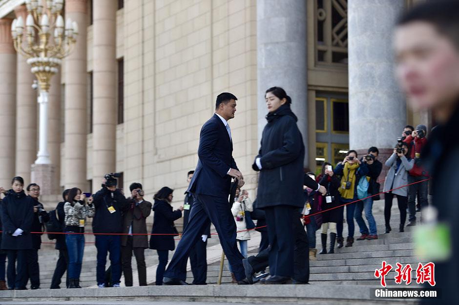 全国政协十二届三次会议在北京开幕