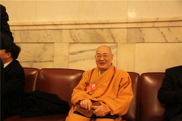 中国佛教协会副会长：建议尽快制定宗教法