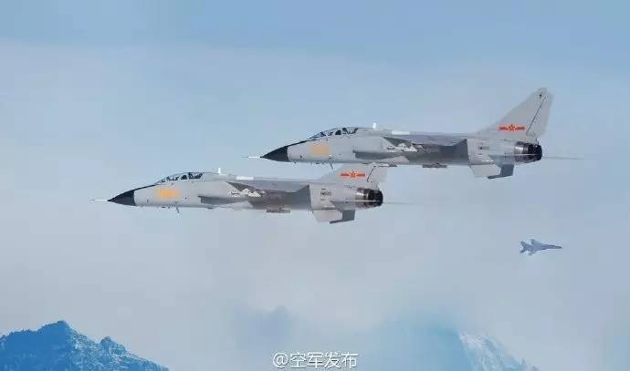 开挂吧，中国空军！
