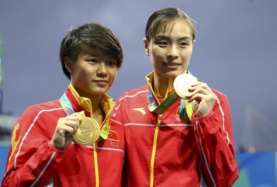 女子双人三米板决赛 吴敏霞施廷懋摘金牌