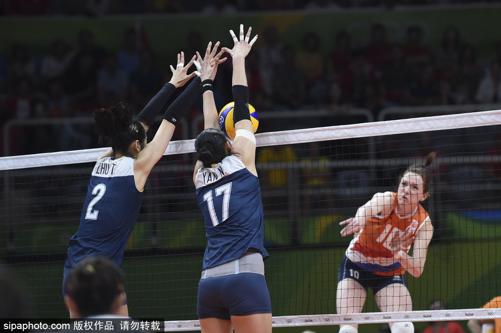 中国女排勇夺金牌 回顾冠军之路的精彩瞬间