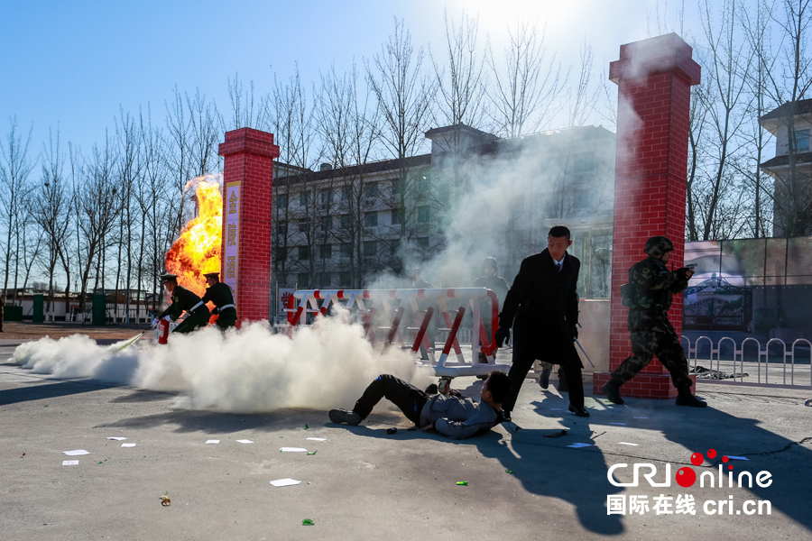 武警选拔两会安保力量 至少经过五道筛选