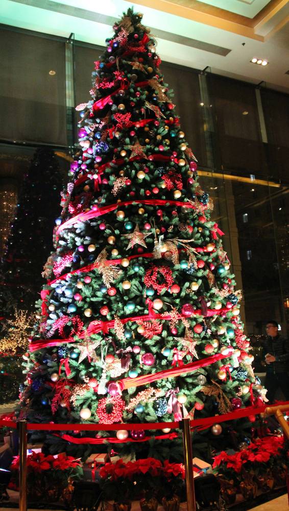 北京香格里拉饭店用爱点亮缤纷圣诞季