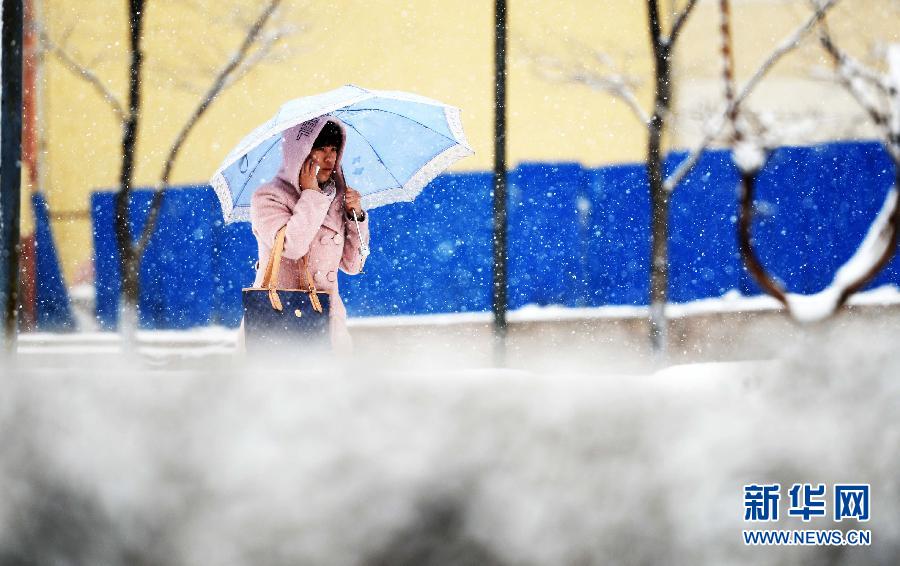 “北伴雪南半袖” 全国天气冰火两重天