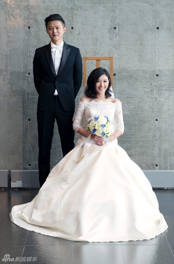 苏慧伦晒唯美婚纱照 幸福称“有人妻的感觉了”