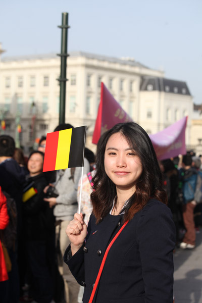 比利时国家骑兵仪仗队整队欢迎习近平主席