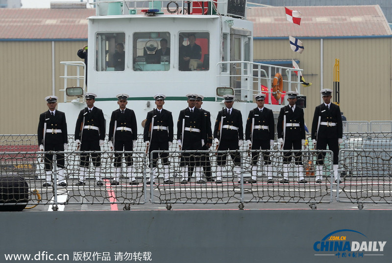 西太海军论坛开幕在即 七国军舰青岛集结完毕