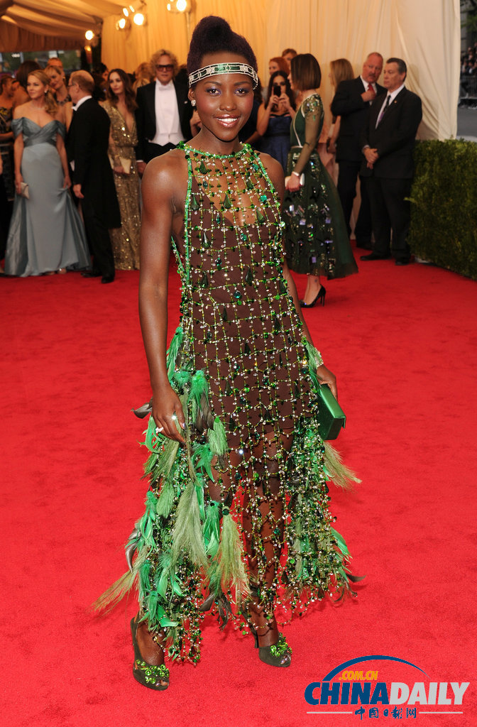 “时尚奥斯卡”红毯集锦 各路女神惊艳现身