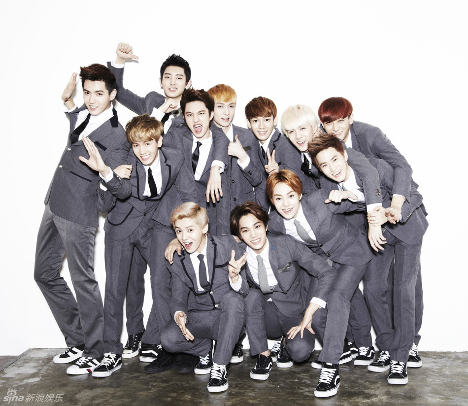 EXO吴亦凡解约 青葱少年帅照回顾