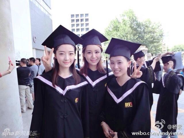 刘星小雪大学毕业啦！网友感叹真心老了