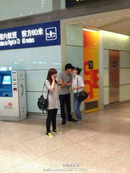 高圆圆与赵又廷北京领证 甜蜜瞬间回顾