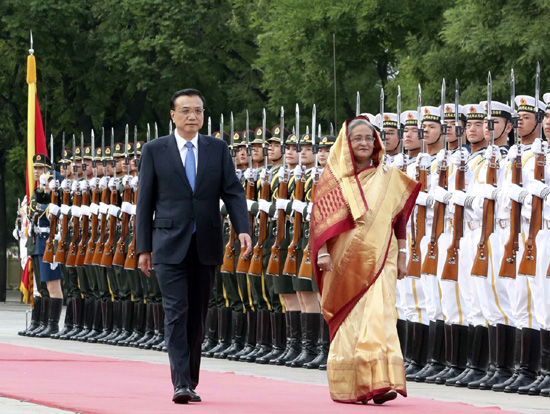 李克强举行仪式欢迎孟加拉国总理哈西娜访华