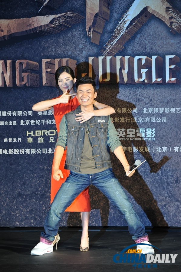 《一个人的武林》定档10月31日 《十月围城》制作班底书写3D动作新篇章