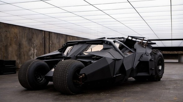 "蝙蝠侠大战超人"曝光蝙蝠战车 多版战车对比