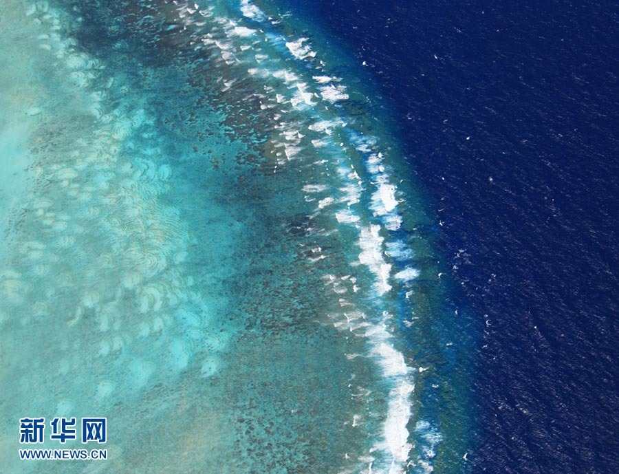 本网记者航拍西沙群岛 展现壮美全貌