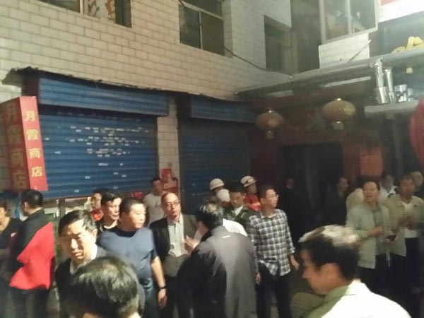山西太原自建房工地倒塌 14人获救