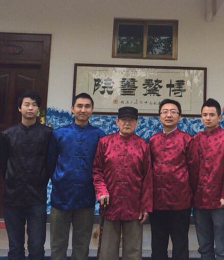 中国首家公益慈善画廊在海南博鳌书院成立