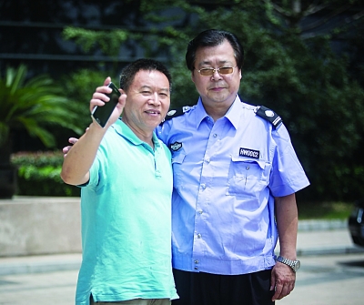 盘点李克强总理七封回信:心系青年成长 牵挂民生安危