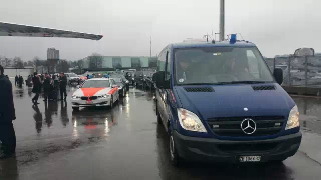 10小时飞机3小时火车 总理出访也不易