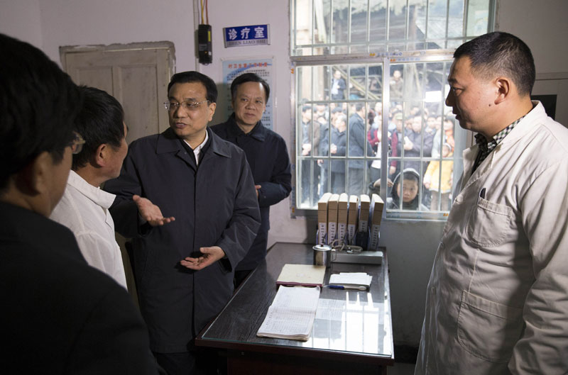 李克强：破解民生难题汇聚增长动力在真抓实干中推动发展升级