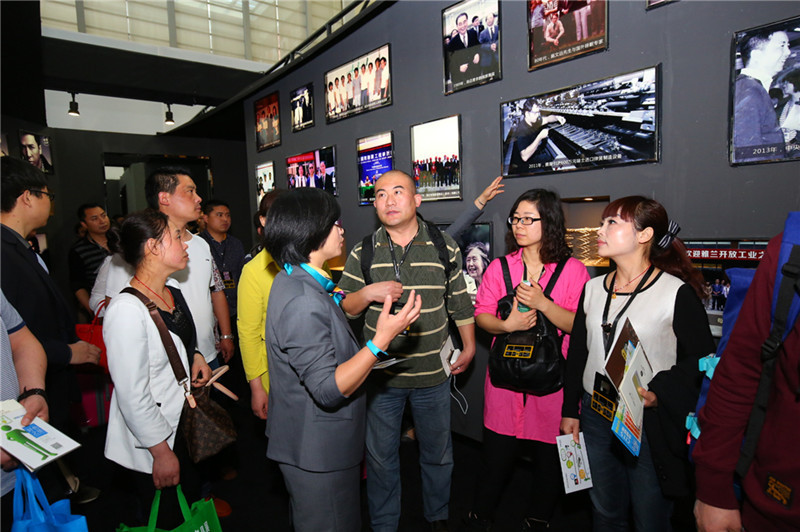 50年雅蘭床垫华丽开篇，惊艳第30届深圳国际家具展