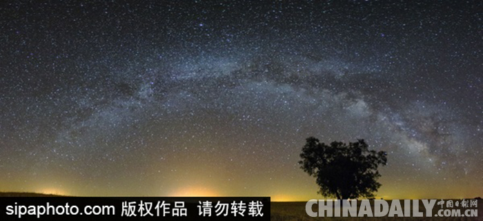 葡萄牙摄影师捕捉浩渺星空壮丽图景