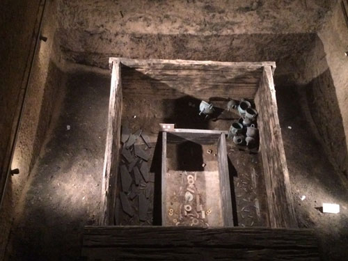 晋国博物馆：2800多年前的墓葬和文明