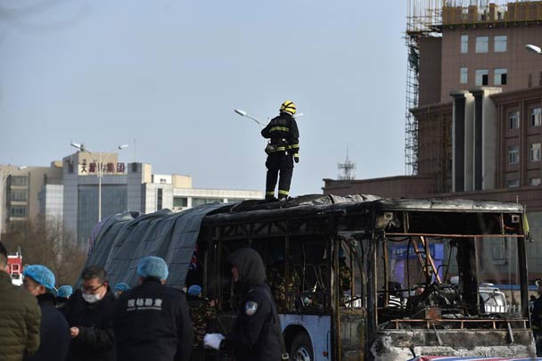 银川公交车火灾遇难人数上升至17人 警方证实为纵火犯罪