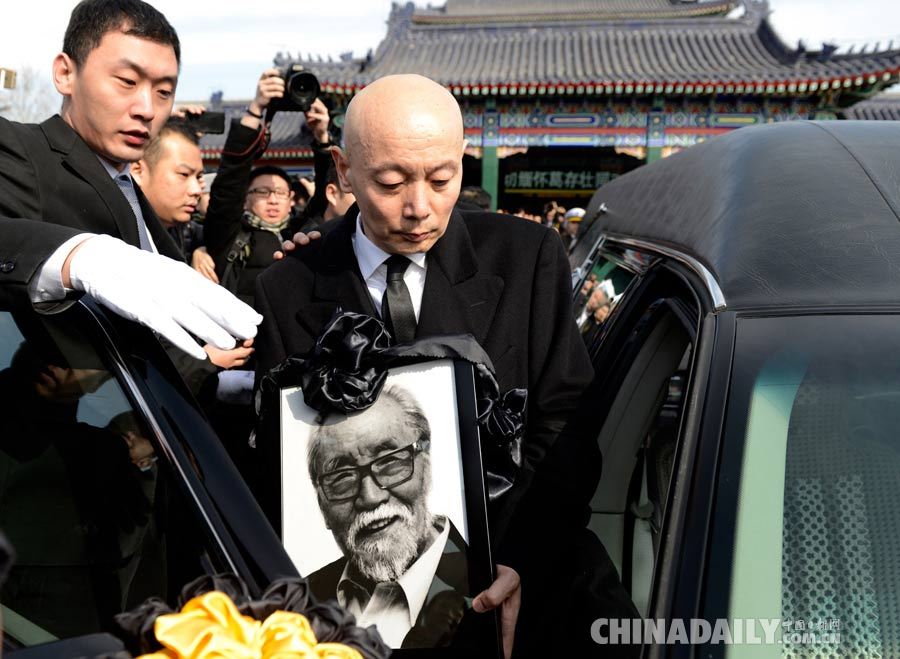 葛存壮追悼会在八宝山举行 蔡明陈凯歌等多位圈内人士为其送行