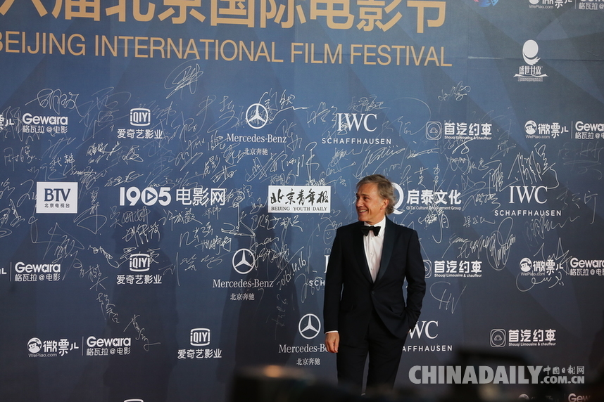 第六届北京国际电影节开幕 波特曼携导演处女作亮相