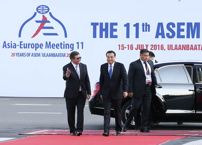 第十一届亚欧首脑会议开幕：蒙古国总统迎候李克强