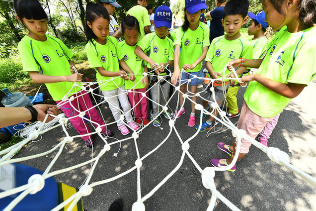 “超人气”营地夏令营开营，户外小将怀柔上山跃水