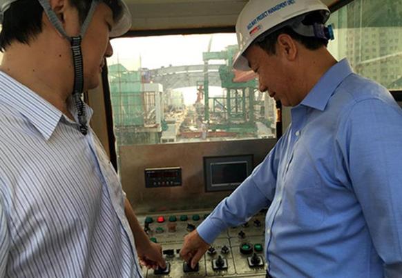 越南河内轻轨项目吉灵至河东线工程全线架梁合拢