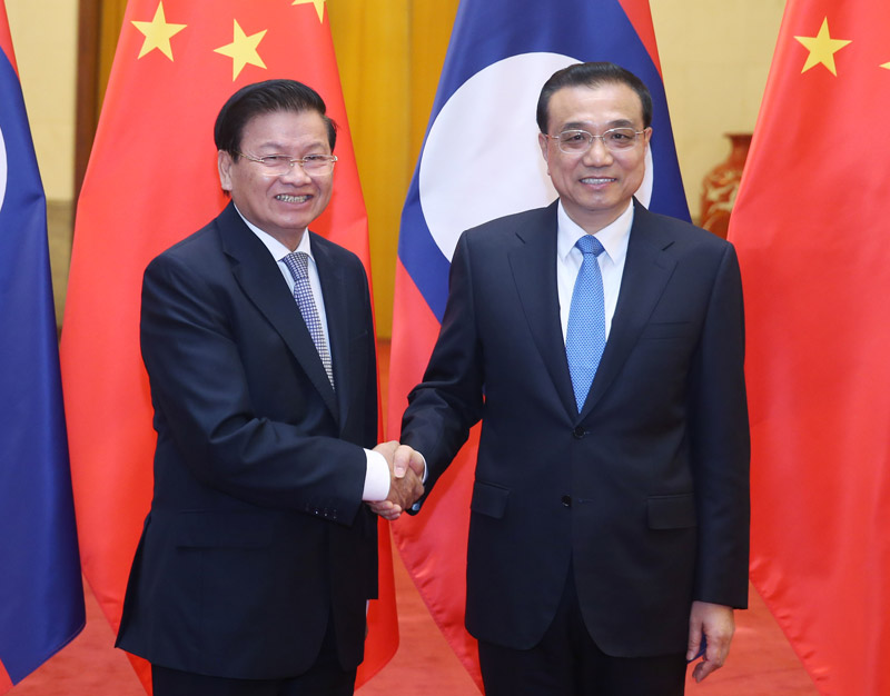 李克强举行仪式欢迎老挝总理通伦访华