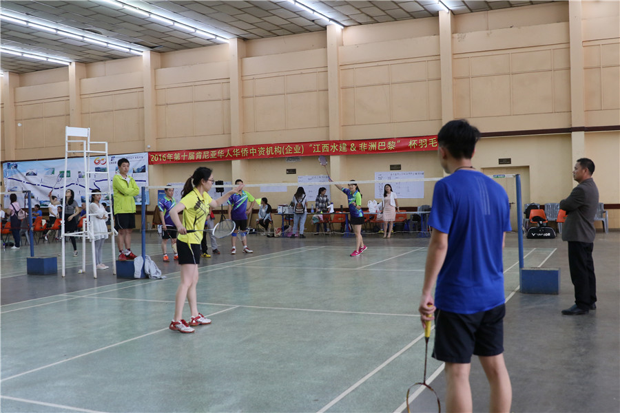 第十届肯尼亚华人华侨中资机构羽毛球赛成功举行（组图）