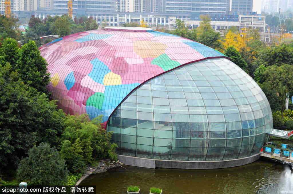 建筑最疯狂：盘点2016中国各地“奇葩”建筑