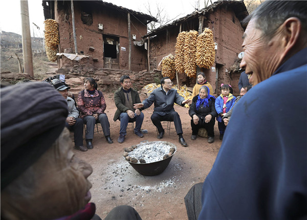总理到访云南乌蒙山区 要求尽快让贫困村民从大山深处搬出去
