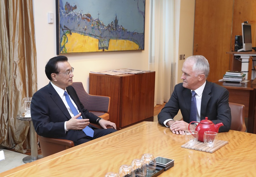 李克强与澳大利亚总理特恩布尔举行一对一会谈