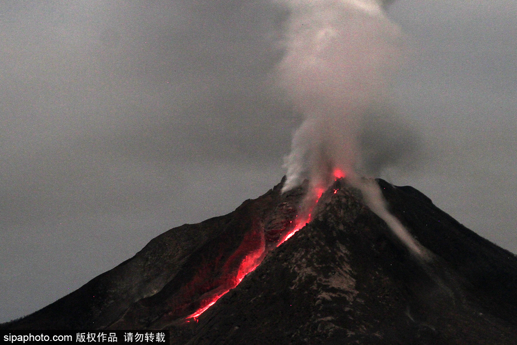 地球异域之美 盘点火山毁天灭地震撼瞬间