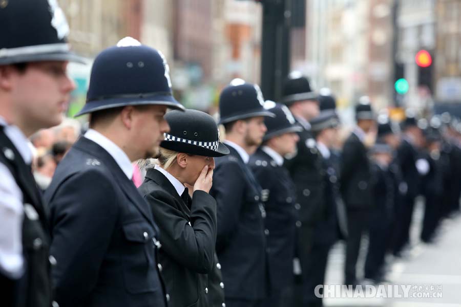 英国伦敦举行恐袭殉职警察葬礼