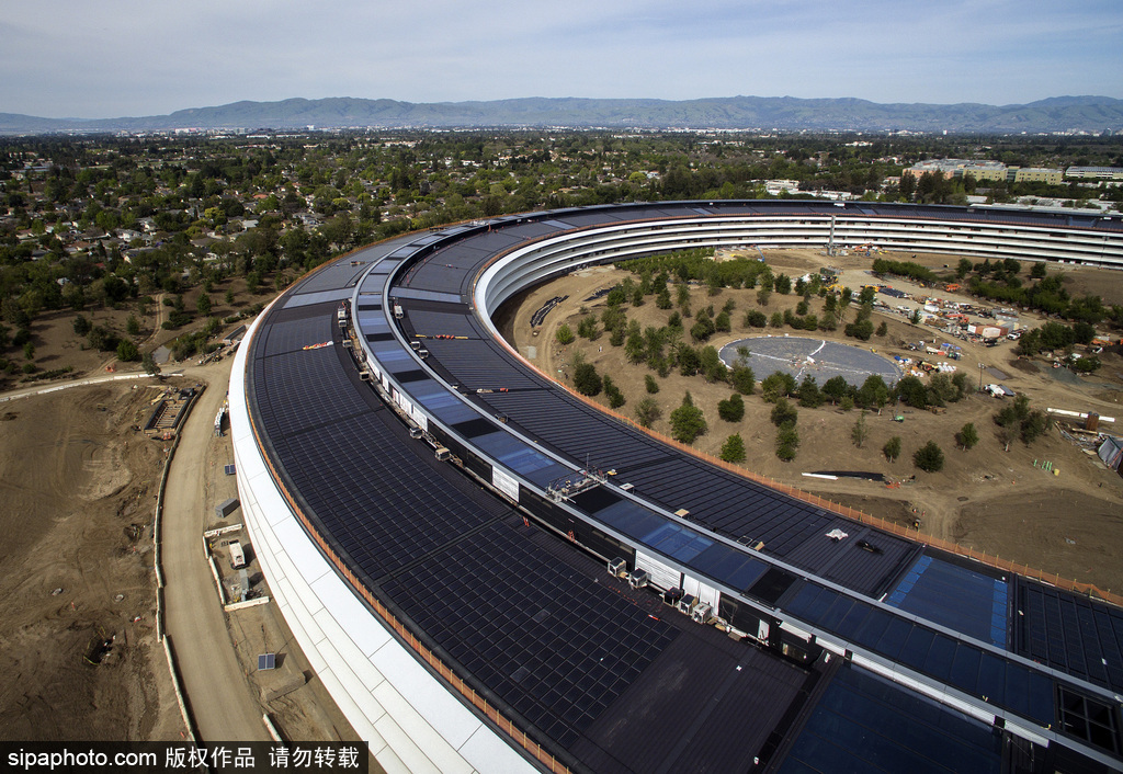 俯瞰美国苹果公司新园区 绿化亟待改善