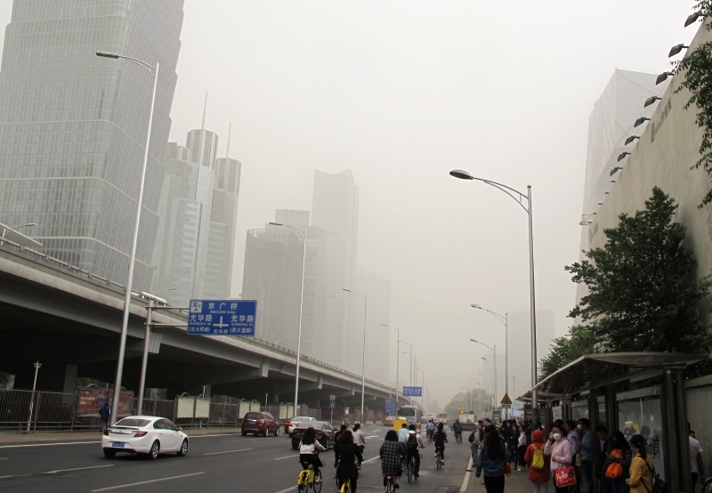 北京出现沙尘天气
