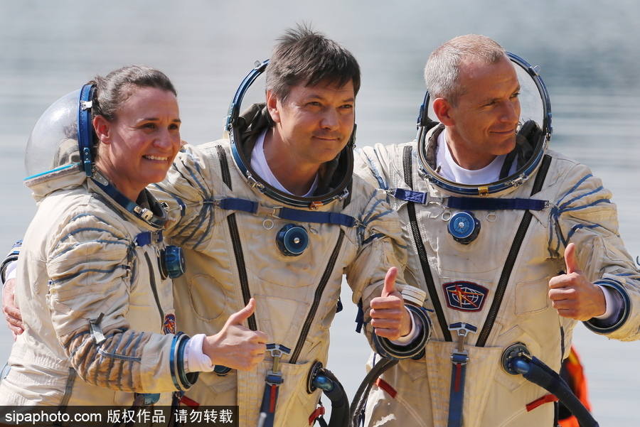探访国际空间站宇航员训练 美俄加三国宇航员参加起飞前培训