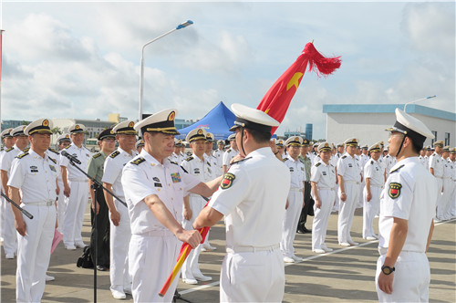 中国人民解放军驻吉布提保障基地成立暨部队出征仪式在湛江举行