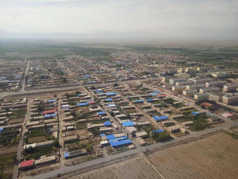 新疆军区全力做好精河县抗震救灾工作 上百名官兵展开救援