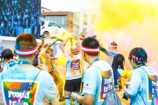 大话陪你跑出彩——大话西游手游The Color Run上海开跑