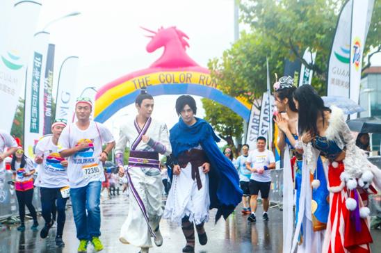 大话陪你跑出彩——大话西游手游The Color Run上海开跑