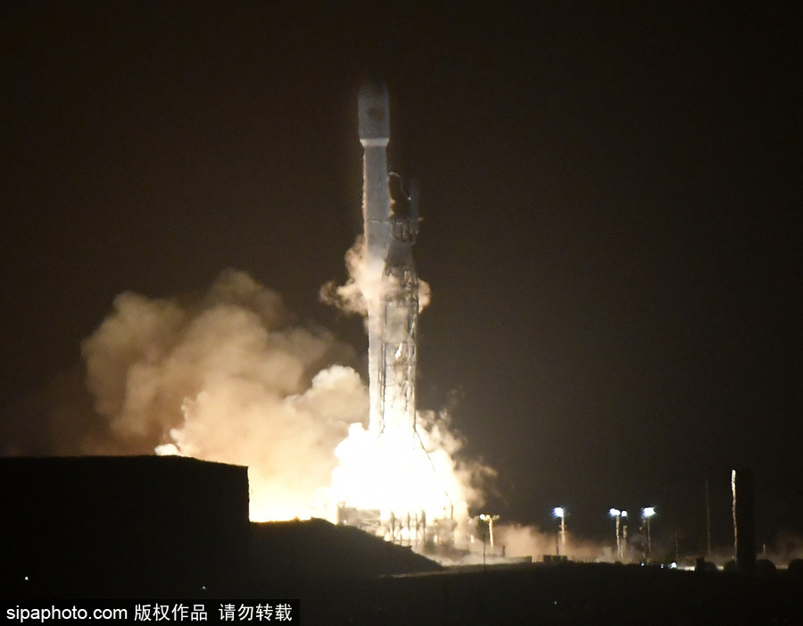 SpaceX猎鹰9号火箭发射10颗铱卫星 成功海上回收