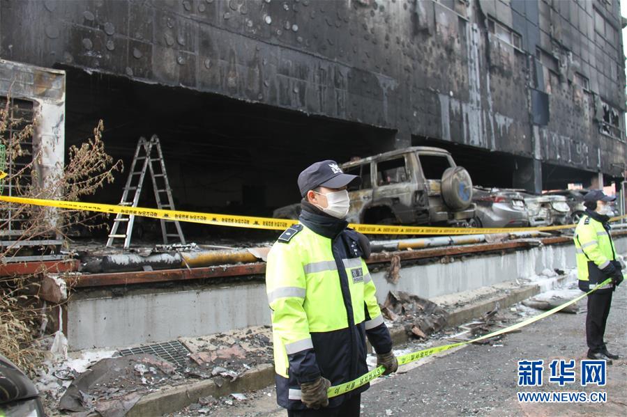 韩国堤川市运动中心火灾死亡人数升至29人